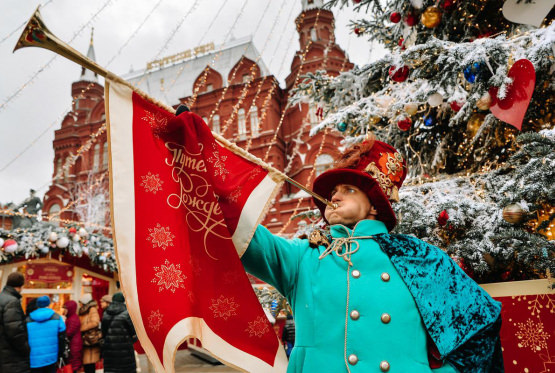 Новогодние шоу-программы 2023 в Москве - Вызов Деда Мороза и Снегурочки 2025-2026