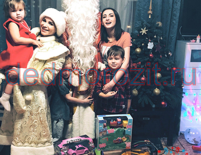 Служба заказа Деда Мороза и Снегурочки «Дед Морозит». Выступления дома